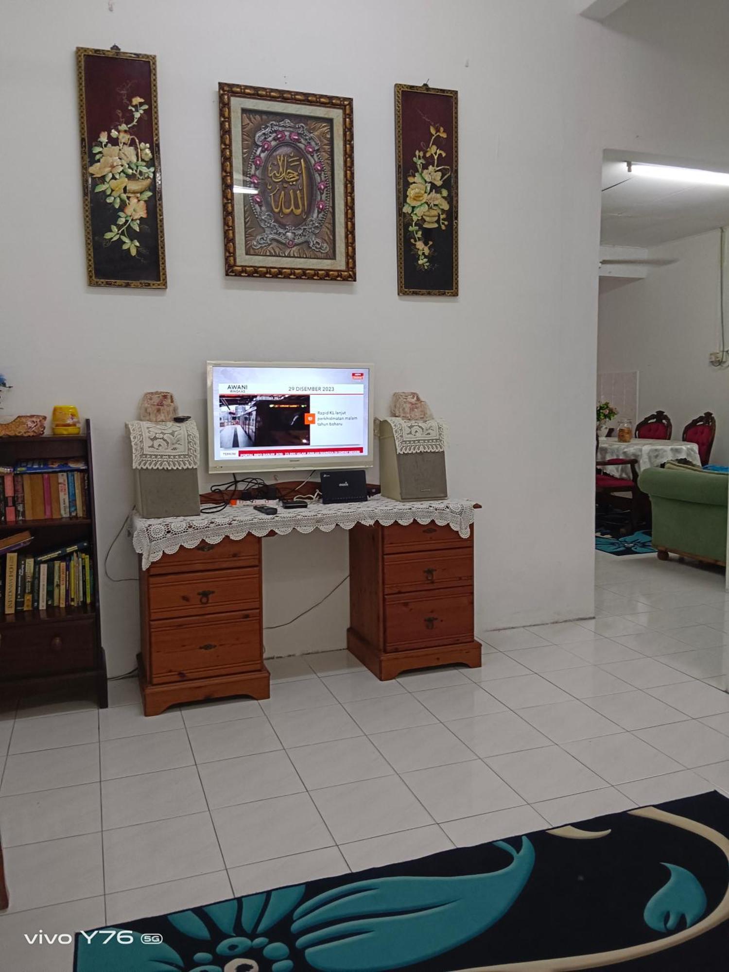 De' Aman Homestay Джитра Экстерьер фото